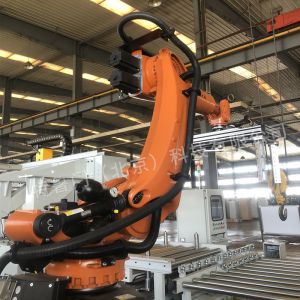 庫(kù)卡KR210R2700機(jī)器人管線包