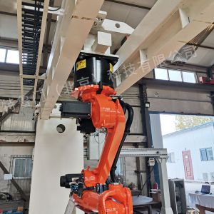 工業(yè)機(jī)器人第七軸的特點(diǎn)及優(yōu)勢(shì)