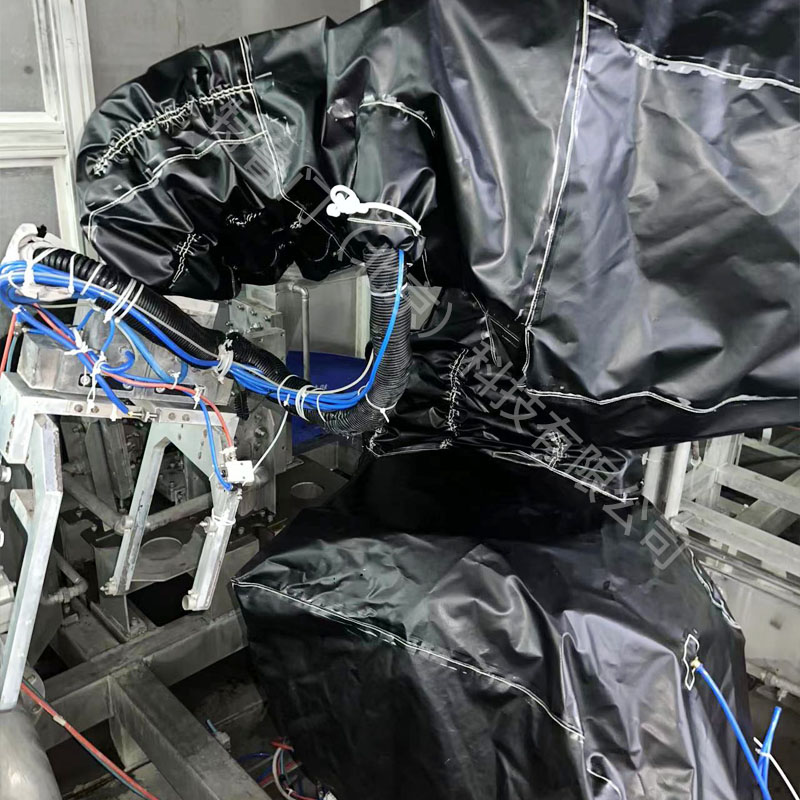 史陶比爾機器人高壓清洗防護服