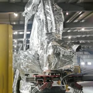 恒溫加熱機器人防護服:低溫環(huán)境下的守護者