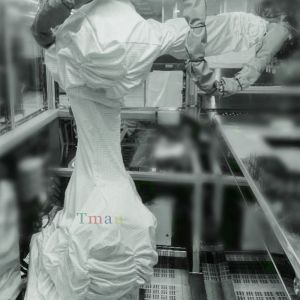 潔凈車間機(jī)器人防護(hù)服：潔凈生產(chǎn)的可靠守護(hù)者