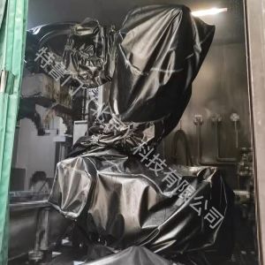 機(jī)器人高壓防水防護(hù)服:工業(yè)領(lǐng)域的得力守護(hù)者