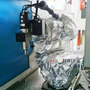 火焰切割機(jī)器人防護(hù)服的價(jià)值與養(yǎng)護(hù)指南