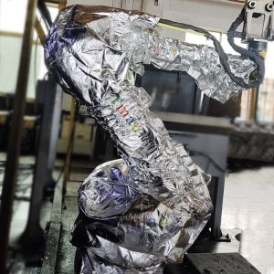 決定機器人耐高溫防護服使用壽命的因素